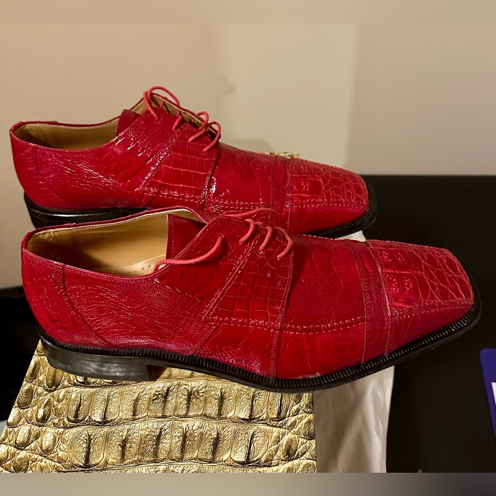 Red Genuine Crocodile Ostrich Oxford Shoes with Lace-Up Design